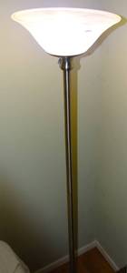 lot 35 image: WORKING FLOOR LAMP SILVER COLOR BASE WITH FROSTED SHADE