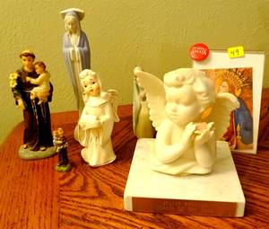 lot 49 image: LOT OF VARIOUS RELIGIOUS FIGURINES, ETC