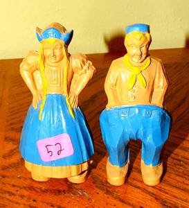 lot 52 image: VERY UNIQUE PAIR OF DUTCH FIGURINES - CHECK THE COMPS ON THESE