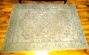 lot 79 image: AT HOME SUPERIOR ANTIQUA 55 X 79 AREA RUG