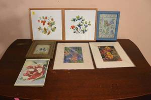 lot 91 image: VARIETY OF FRAMED PICTURES AND PRINTS FEATURING WILD FLOWERS