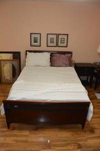 lot 112 image: BIG $$ ITEM - ANTIQUE MAHOGANY FULL SIZE HEADBOARD  FOOTBOARD AND FRAME - SEE NOTE IN DESC (MATCHES LOTS 2 & 86)