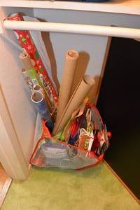 lot 197 image: BIG BASKET FULL OF GIFT WRAP, GIFT BAGS, ETC