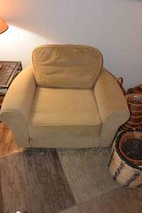 lot 216 image: TAN COLOR OVERSIZED ARM CHAIR