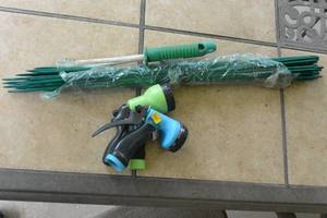 lot 260 image: LOT OF GARDEN SUPPLIES AS SHOWN