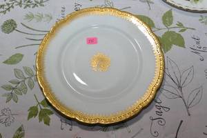 lot 281 image: VINTAGE J POUYAT LIMOGES FRANCE DECORATIVE PLATE $