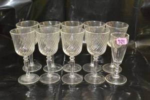 lot 321 image: CRISTAL DARQUES-DURAND ANGELIQUE CRYSTAL SWIRL CORDIAL SHOT GLASS LOT $$