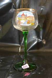 lot 328 image: VINTAGE GREEN STEM GERMAN WINE GLASS WITH GOLD TRIM $