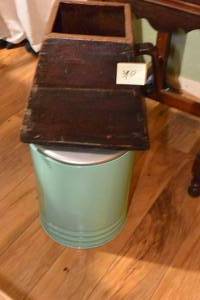 lot 390 image: $$ ANTIQUE CHINESE WOOD RICE  WATER BUCKET AND TURQUOISE TRASHCAN WITH LID