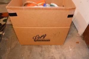lot 407 image: LARGE BOX FULL OF WATER BOTTLES AND OTHER PLASTIC CUPS