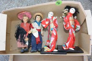 lot 440 image: LOT OF 4 VERY OLD DOLLS
