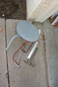 lot 454 image: GARAGE LOT - HAND TOOLS AND MORE