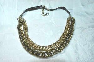 lot 100 image: Heavy industrial look Cuban link double chain with leather straps. 18L with 2 extender. Lobster clasp.