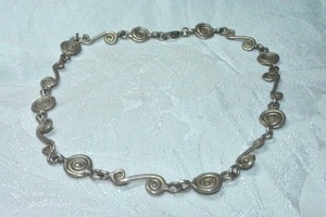 lot 131 image: Pewter scroll link 14L choker necklace. Lobster clasp. Appears to be hand cast pewter links.