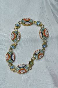 lot 272 image: Italian micro stone mosaic gold plated bracelet. Hook clasp. 8L