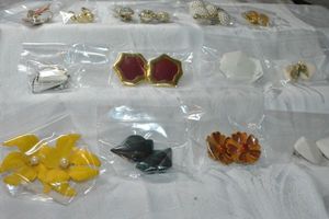 lot 312 image: (12) Clip vintage earrings. Varying styles, themes, materials, ages and conditions