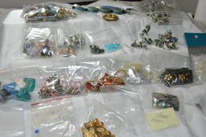 lot 315 image: Loose beads. Includes broken bead necklaces, ceramic beads, pearls and more