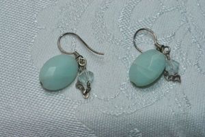 lot 341 image: Sterling Silver and Celadon Jade ear wire earrings from The Silver Mine (Georgetown, TX) . 1.25L (1 stone is cracked). Marked 925.