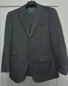 lot 91 image: 2-piece suit by Sean John, Steel color Size 36 SHORT 30W. Looks New Never Worn, pants havent been tailored.