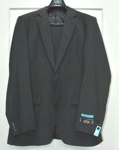 lot 94 image: 2-piece suit by Gulliano Couture Super 150s. Size 44L38L ANGELO. Looks New Never Worn, pants havent been tailored.