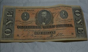 lot 30 image: Confederate One Dollar Bill from 1864
