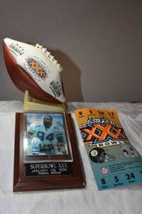 lot 50 image: Super Bowl 30 signed ticket stub, souvenir football and signed trading card for Charles Haley.