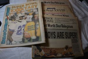 lot 57 image: Newspapers on Dallas Cowboys from 1990s, see photos