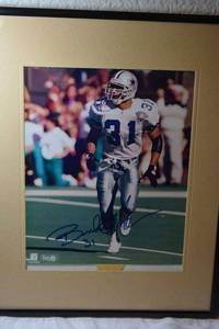 lot 120 image: Dallas Cowboys #31 signed photo (Brock Marion)