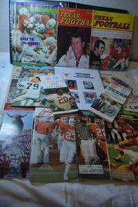 lot 152 image: Univ. of Texas Longhorns 1960s to 80s magazines and 1970s Earl Campbell programs