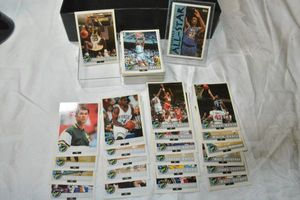 lot 108 image: Basketball trading cards with Shaquill ONeal