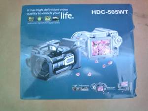 lot 45 image: Mitsuba HDC-505 Black 16MP Multi-Media Video Camcorder With Accessories, See Photos
