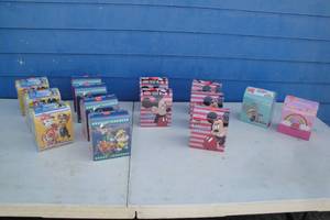 lot 38 image: Lot Of Valentines Mailboxes, Various Characters