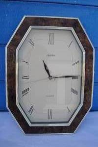 lot 88 image: SUNBEAM Quartz Wall Clock, About 10 x 13