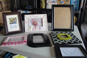 lot 126 image: Lot Of 6-Picture Frames, Mixed Sizes And Shapes