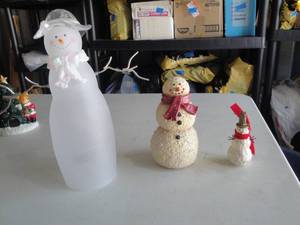lot 154 image: 3-Snowmen, 1-4, 1-7 And 1-11-H