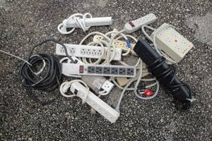 lot 169 image: Lot Of 10-Mixed Surge Protectors, Mixed Brands And Lengths