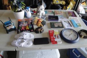 lot 174 image: Lot Of Mixed Misc. Items