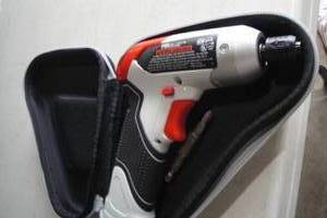 lot 190 image: Black & Decker VPZ Hand Held  Multi Tool Dill Model VPX1101 In Case No Charger-Works