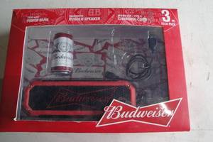 lot 202 image: Budweiser Collectable- Bluetooth Speaker-2600Mah Power Bank And USB, Cord-In Box