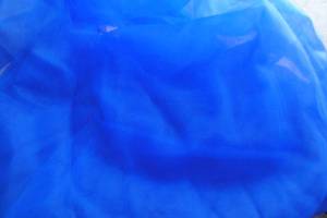 lot 216 image: Bag Of Bright Blue Netting, Unknown Known Length Or Width