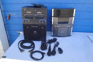 lot 250 image: 2-Karoke Machines, 1-AKAI Bluetooth CD Player And A Lonestar Singalodeon, 2-Mics And Cables