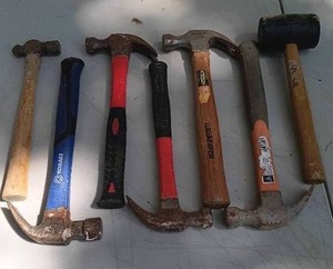 lot 32 image: Nice Selection of Hammers