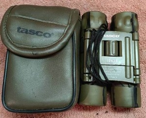 lot 63 image: Tasco 12x25 Camo Binoculars with Carrying Pouch