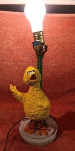 lot 75 image: Vintage Sesame Street Big Bird Lamp---No shade