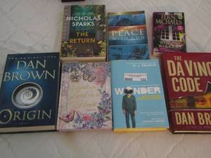 lot 122 image: Book lot