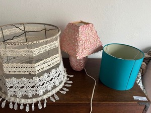 lot 150 image: PINK LAMP W PINK FLORAL SHADE, BLUE LAMPSHADE  & WHITE LACE LAMPSHADE
