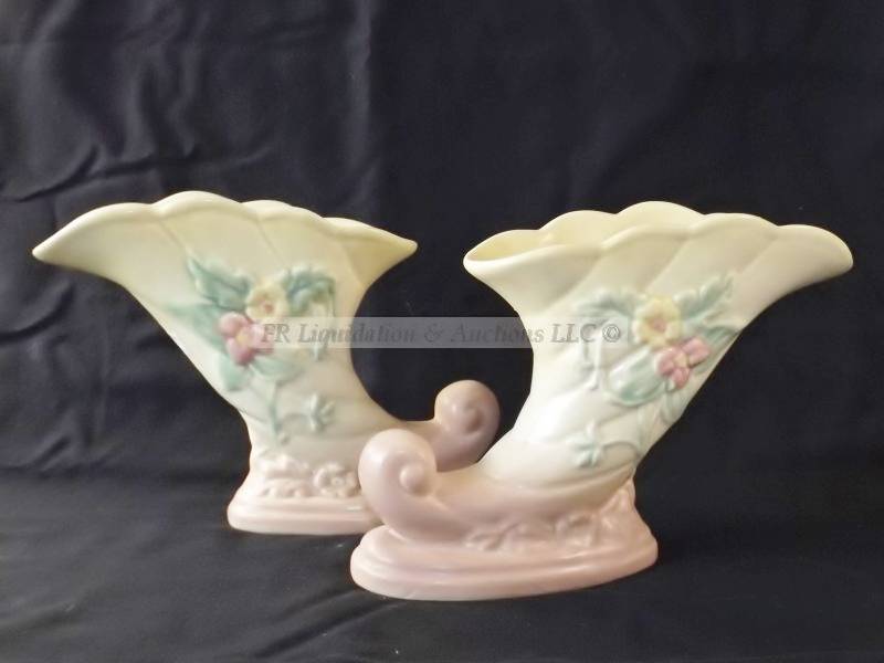lot 29 image: Vintage Hull Pottery Wildflower Cornucopias W-7-7