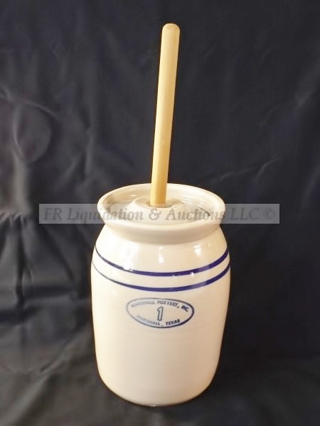 lot 35 image: Classic Marshall pottery butter churn