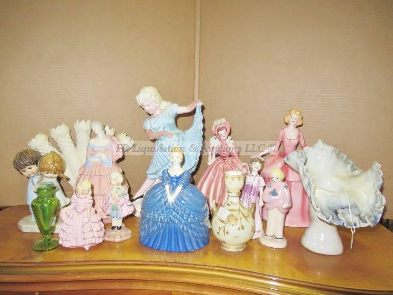 lot 152 image: Victorian theme and more ceramics