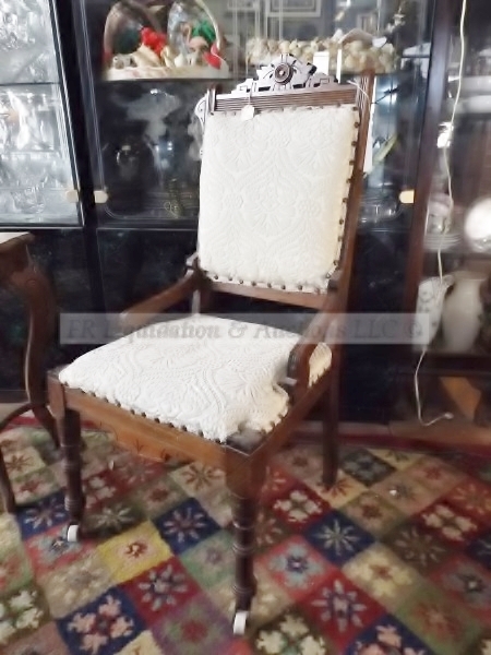 lot 70 image: Eastlake late Victorian ladies parlor chair
